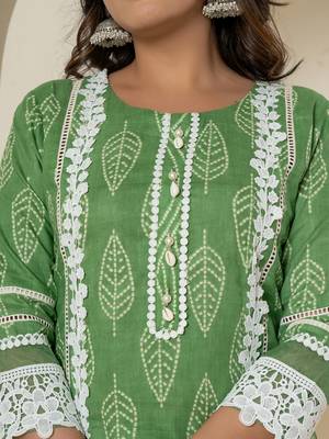  green patch work pure cotton straight kurta and dupatta set 4