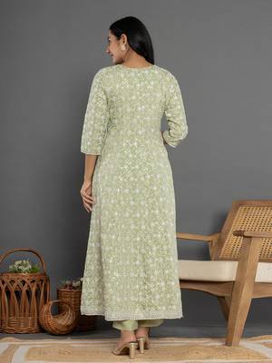  green cotton silk embroidered anarkali kurta dupatta set 3