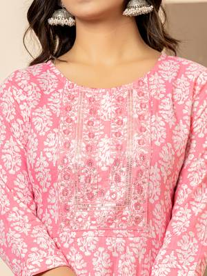  pink embroidered pure cotton anarkali kurta trouser with dupatta set 4