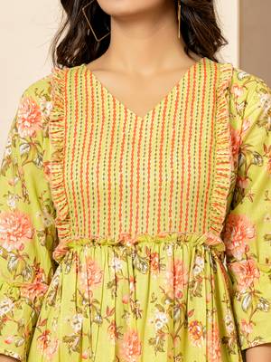  green cotton floral print tiered dress with ruffles 4