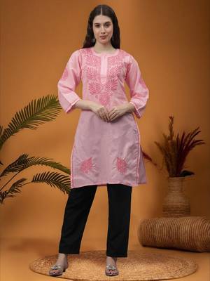 Pink cotton lucknowi chikankari kurta 1