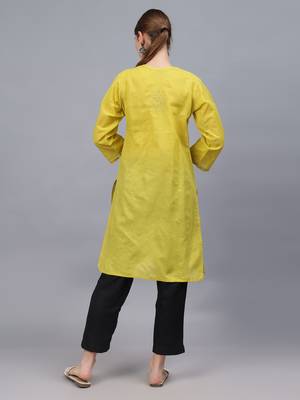 Green cotton lucknowi chikankari kurta 3
