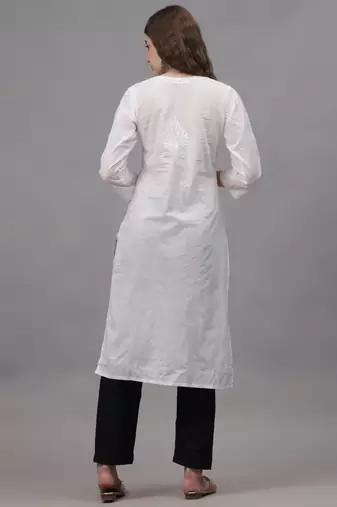 White cotton lucknowi chikankari kurta