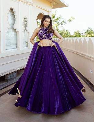 PURPLE THREAD & SEQUINS EMBROIDERED WITH VELVET FABRIC DESIGNER WEDDING PARTY WEAR FESTIVAL SEMI STITCHED LEHENGA CHOLI 5