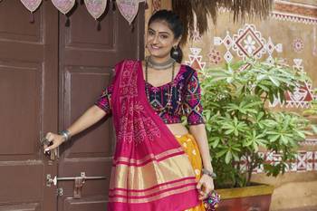 YELLOW THREAD EMBROIDERED WITH MIRROR WORK VISCOSE RAYON TRADITIONAL NAVRATRI PARTY WEAR FESTIVAL STITCHED LEHENGA CHOLI 3
