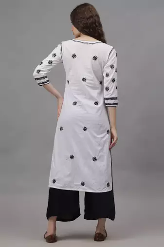 White cotton lucknowi chikankari kurta