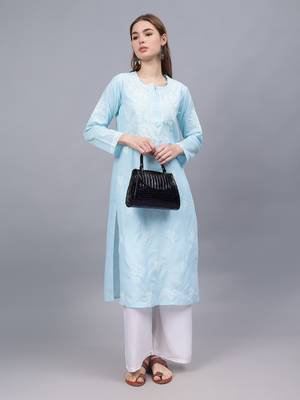 Blue cotton lucknowi chikankari kurta 4