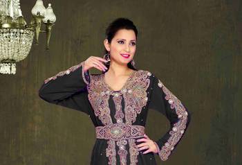 Black color Full Sleeves Handmade Moroccan Kaftan 2