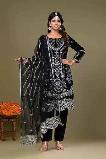 Black Velvet Kurta Set with Heavy Embroidery and Sequins
