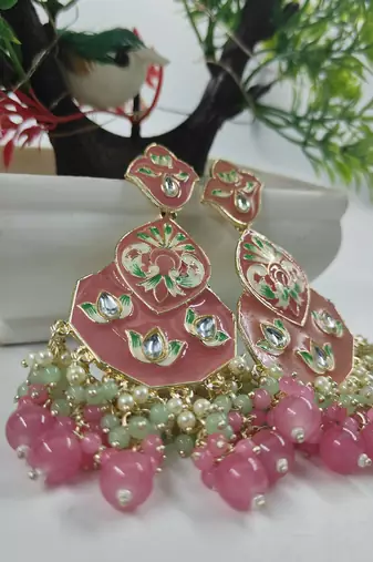 Traditional earrings for wo  and girls