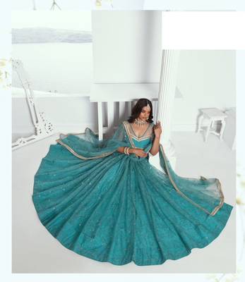 Emerald Green Heavy Embroidery Net Semi Stitch A Line Lehenga With Blouse 5