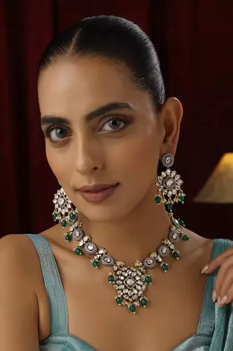 Green polki necklace set