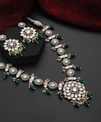 Green polki necklace set 5