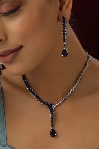 Blue zirconia necklace set