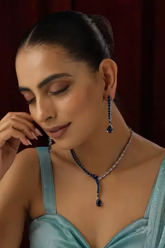 Blue zirconia necklace set