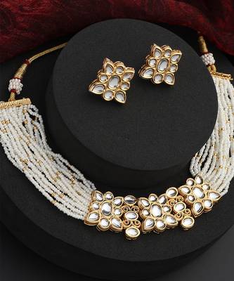 White kundan choker set 2