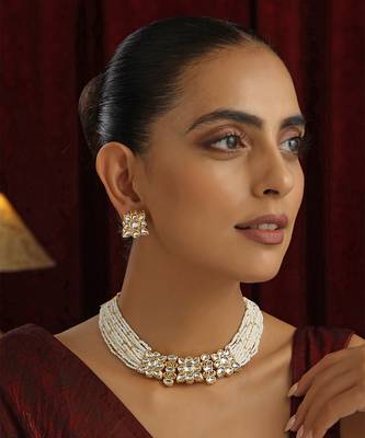 White kundan choker set 5