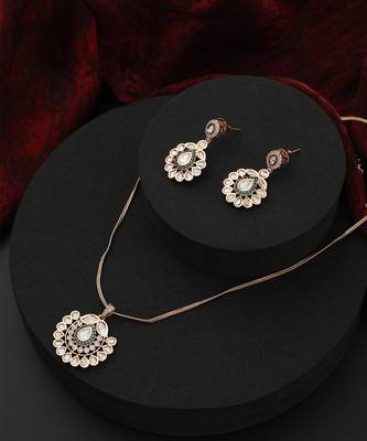 Green polki pendant necklace set 5