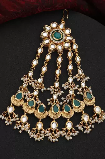 Green kundan passa tikka