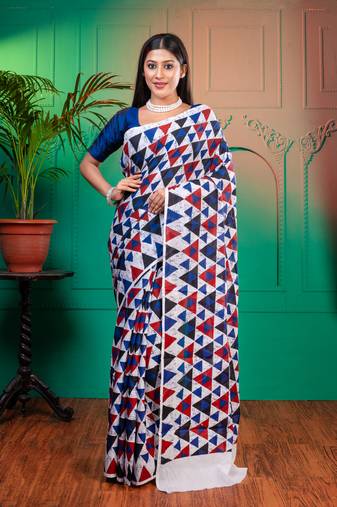 Blue pure bagru malmal cotton saree with red and blue triangular motifswith running blouse piece