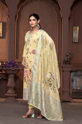 Yellow viscosee organza Woven with printed and hand work graceful ethnic wedding wear salwar kameez 3