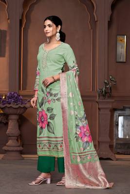Green cembric cotton Woven with printed and hand work graceful wedding wear salwar kameez 3