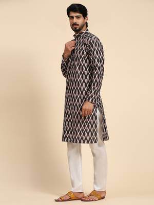 Black color viscose cotton digital print kurta  4