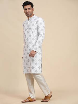 White cotton weaved motif kurta 3