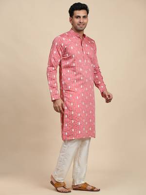 Pink viscose rayon weaved motif kurta 4