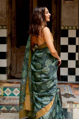 Grey silk blend ajrakh print golden zari border saree 6