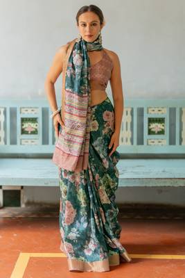 Rama green silk blend floral print golden zari border saree 4