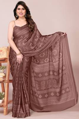 Dusty rose pink chiffon block print printed saree 2