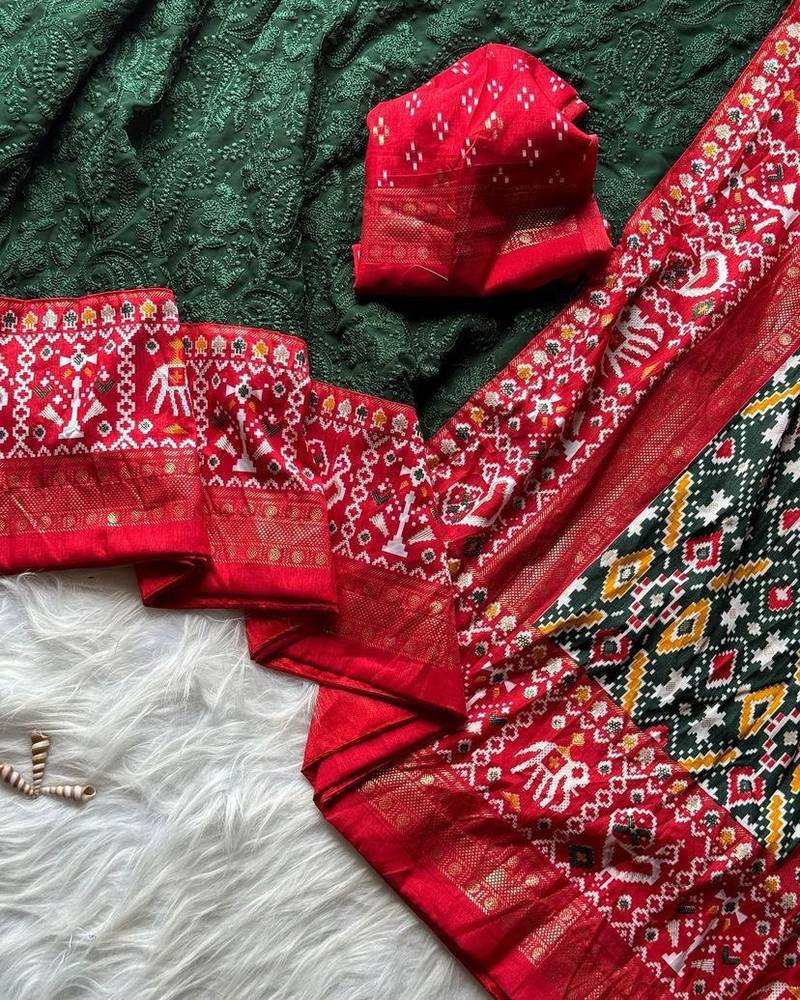 Green Colour Premium Georgette Chikankari Saree With Un-Stitched Blouse