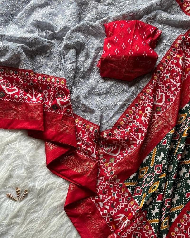 Grey Colour Premium Georgette Chikankari Lucknowi Embroidered Saree With Un-Stitched Blouse