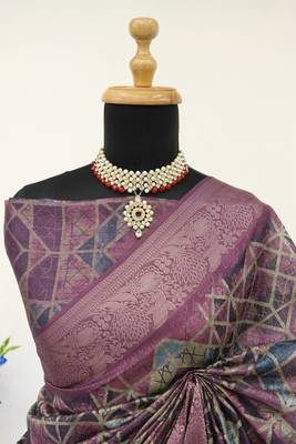 Soft Silk Blend Saree With Floral & Geometric Digital Print And Golden Jari Weaving Border 3
