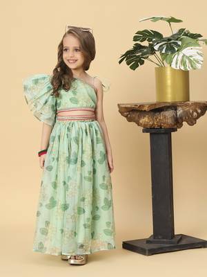 Green two piece green party wear lehenga top dupatta set 1