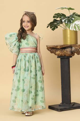 Green two piece green party wear lehnga top dupatta set