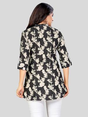  crepe printed short kurti 2