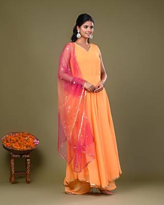  Peach Anarkali Dress with Tie and Dye Dupatta 3