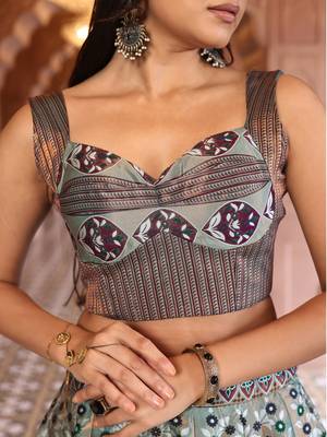 Sea Green Faux Kanjivaram silk blend Weaving Lehenga Choli 4