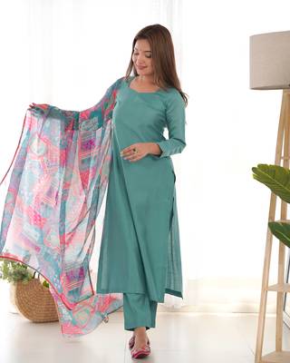 Heavy Viscose Straight Fit Kurta With Dupatta And Pent 1