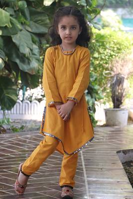 Two Pcs Suit In Pure Cotton With Sequin Lacework 4