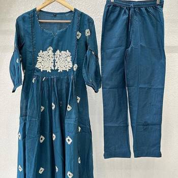 Women bandhej print and floral embroidery and hand work a-line kurta with pant 2