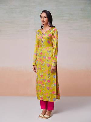 Parrot green floral printed satin kurta pant 2