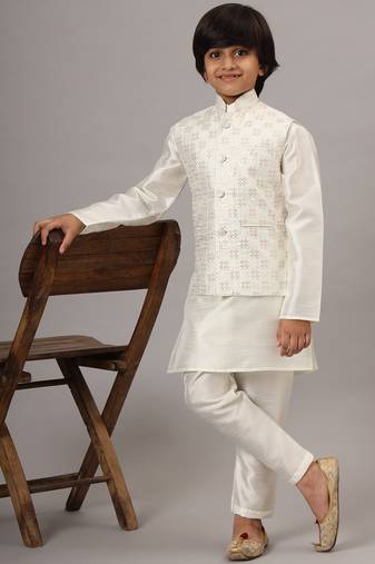 Boys pearl white kurta set with embroidered nehru jacket