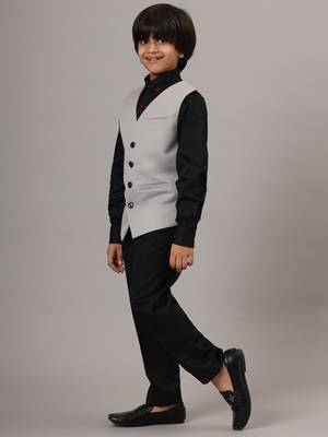 Light grey waistcoat with black shirt and black pant 2