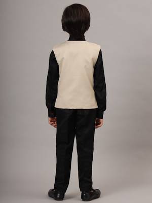 Beige waistcoat with black shirt and black pant 3