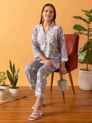 Hand Embroidered Floral Printed Grey Cotton Lucknowi Chikankari Women Co-Ord Set 5