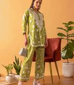 Hand Embroidered Floral Printed Green Cotton Lucknowi Chikankari Womens Co-Ord Set