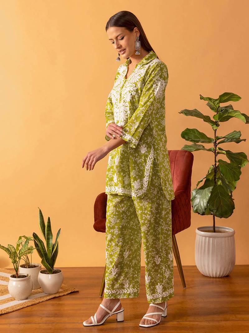 Hand Embroidered Floral Printed Green Cotton Lucknowi Chikankari Womens Co-Ord Set